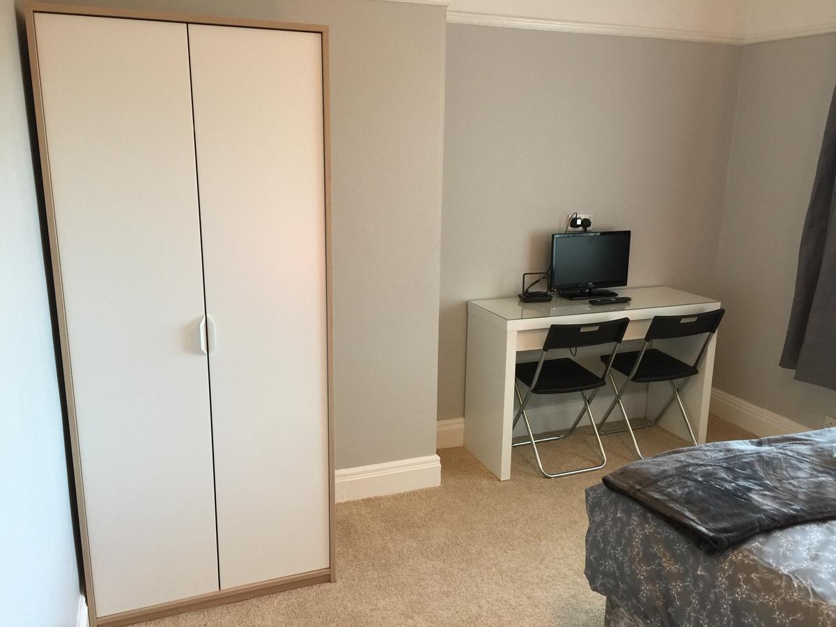 Crumlin Road Town House * Belfast